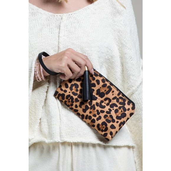 Animal Leopard Print Zip Top Tassel Wristlet Clutch Womens Accessory Bag - Picture 2 of 5